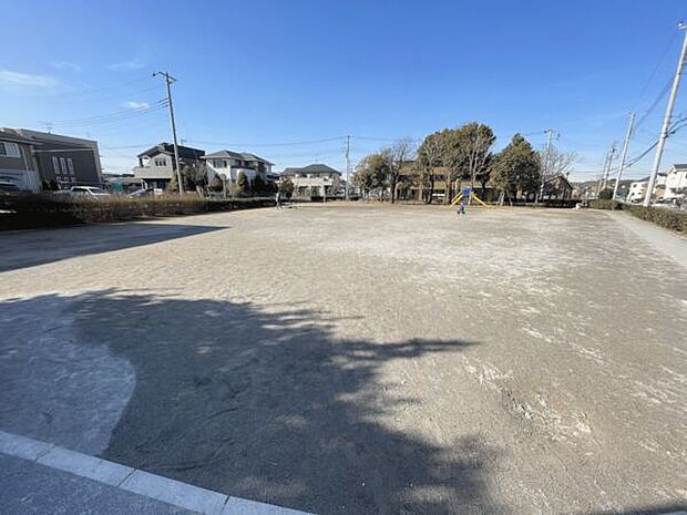 おおたかの森西1号公園(約1,413m)