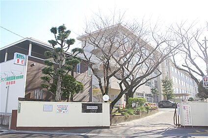 福岡市立弥永小学校 1112m