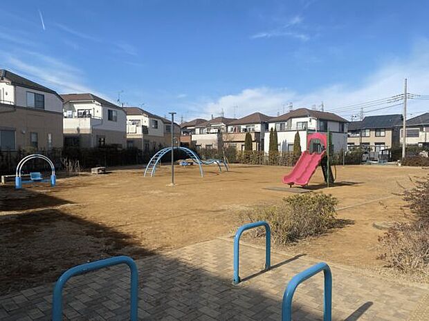 高柳一丁目公園(約865m)