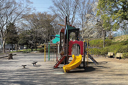 丸山台公園 236m
