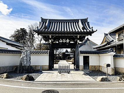 満福寺 901m