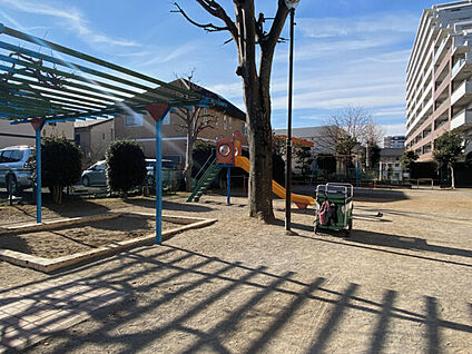 豊住第二公園 839m