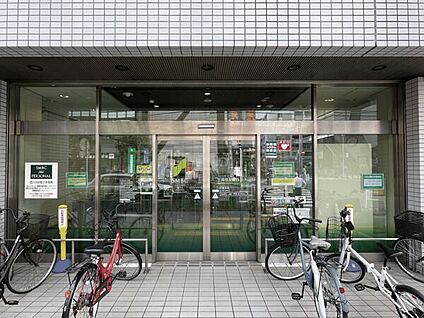 三井住友銀行 行徳支店 723m