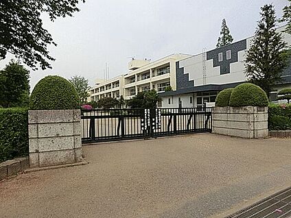 流山市立南部中学校 1449m