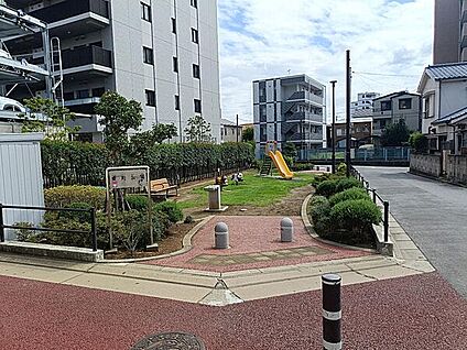 要町公園 600m