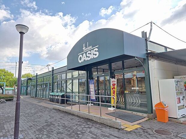 阪急オアシス 富田店(約765m)
