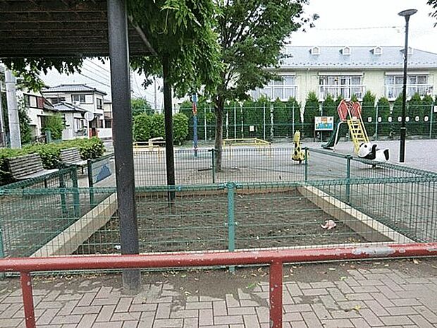 西浦和けやき公園(約963m)
