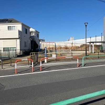 稲荷木二丁目公園(約459m)
