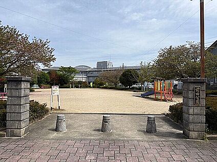 前田公園 553m