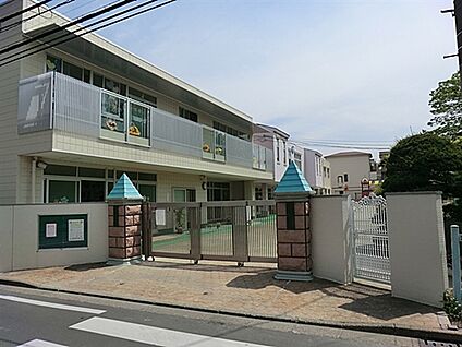 浦和すみれ幼稚園 839m