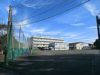 横浜市立三ツ境小学校 298m