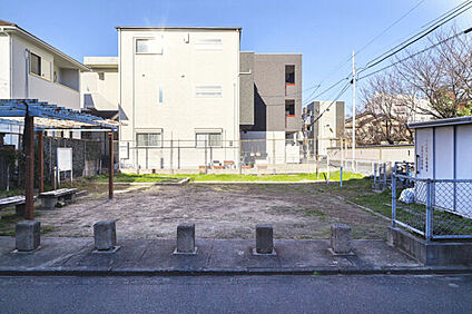 千代新町児童公園 65m