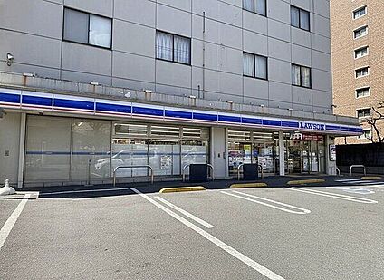 ローソン さいたま白幡三丁目店 984m