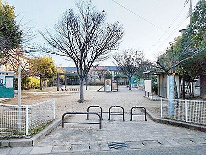 若山はちまん公園 683m
