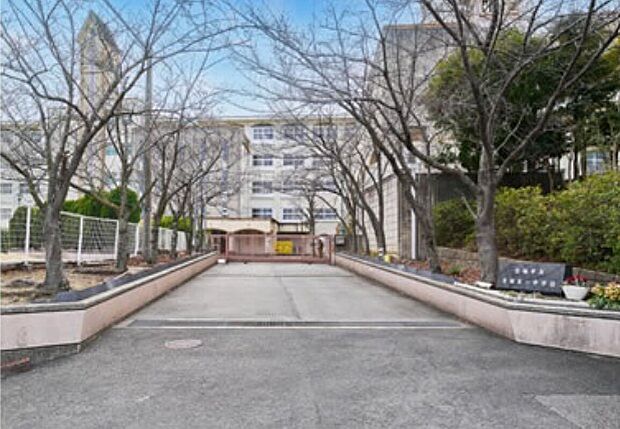 市立宝塚第一中学校