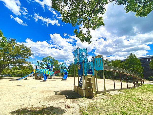 佐井寺南が丘公園(約230m)