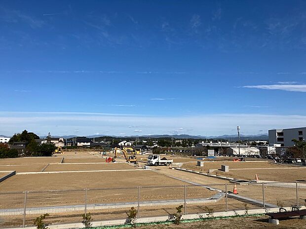 【分譲地全景写真】穏やかな環境です。(2025年11月18日撮影)
