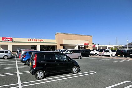 バロー高塚店 140ｍ～190m(徒歩約2分～3分)