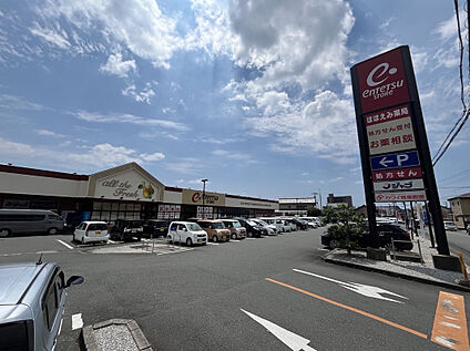 遠鉄ストア西ヶ崎店 1.2km(車約2分)