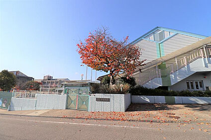 西宮市立北六甲台小学校 588m