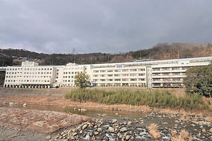 北摂中央病院 1064m