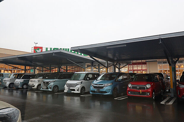 平和堂知多店（約1,200m）