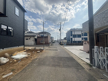 前面道路含む現地写真