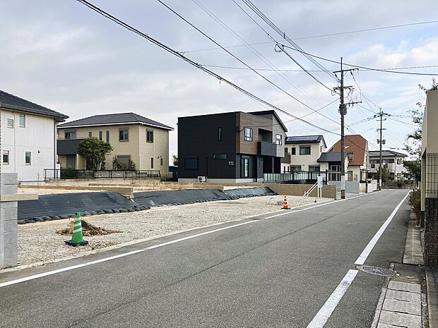 アコーディア大野城若草＜全3区画＞現地写真
土地面積：189.52m2（57.32坪）～189.53m2（57.33坪）

2025年6月造成工事完了　現地（2025年12月）撮影