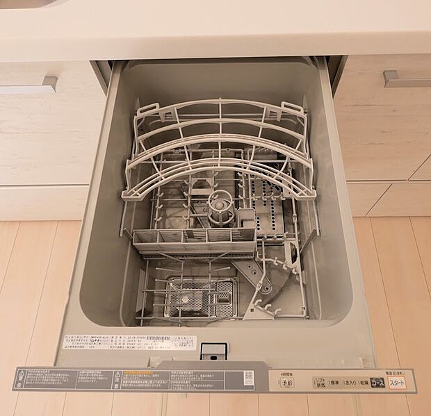 【食器洗浄乾燥機】家事を補助してくれて時短にもなります。手洗いより節水効果も高めです。