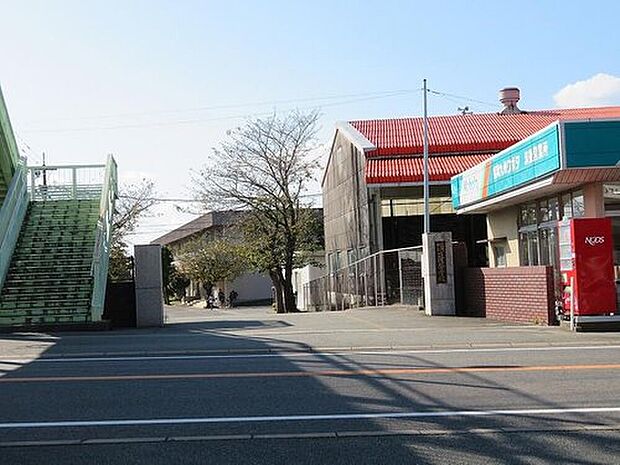 筑後北小学校（約1,200m）