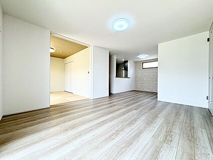 【A棟 LDK】