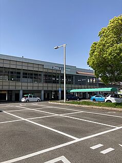 名鉄西尾線「西尾」駅 約3,700m(自転車約15分)