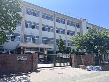 福岡市立原中学校 715ｍ(徒歩約10分)