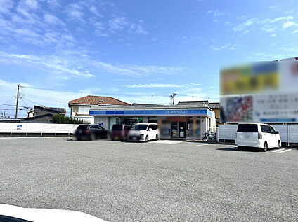 ◆ローソン飾磨英賀東町店◆ m