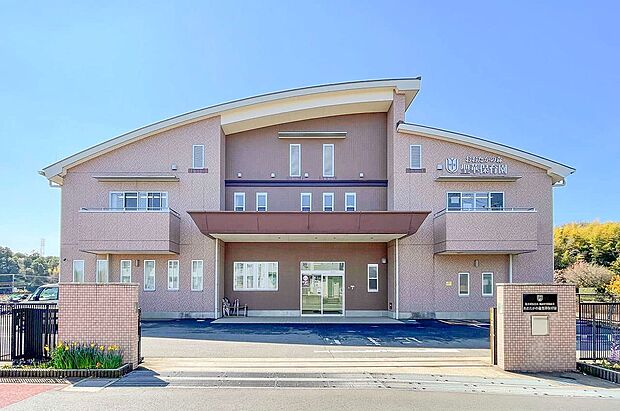 おおたかの森聖華保育園（約720m）
