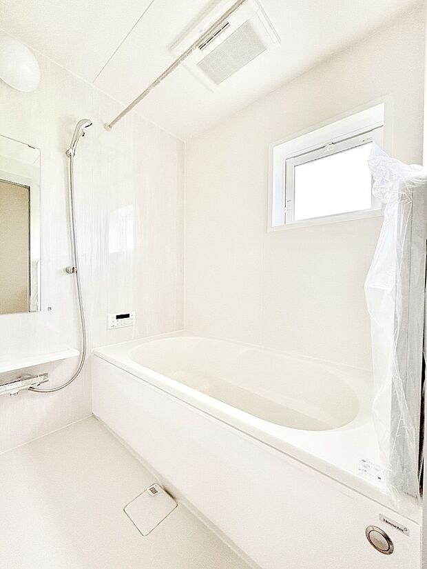 一日の疲れを癒やす大切なバスタイム。ゆっくりとお風呂を楽しんで疲れをとりたいですね！  