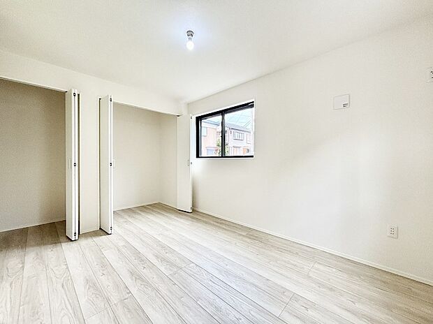 収納が充実しているので、居住スペースを広く使えます。