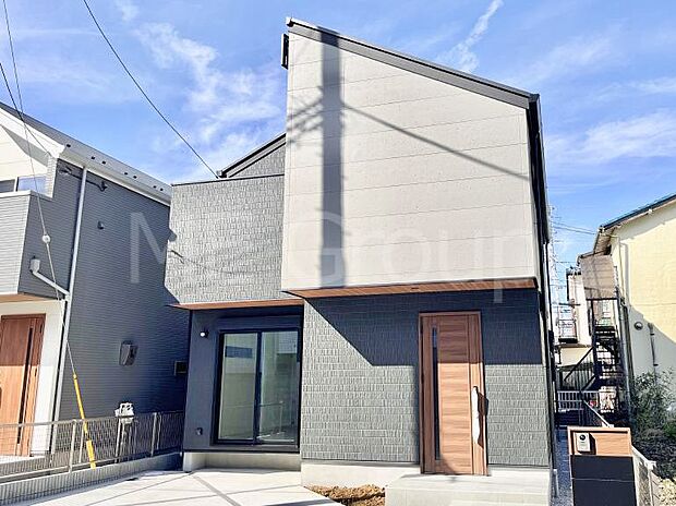 暮らしやすさと居心地の良さにこだわったシンプルで飽きのこないデザイン ！