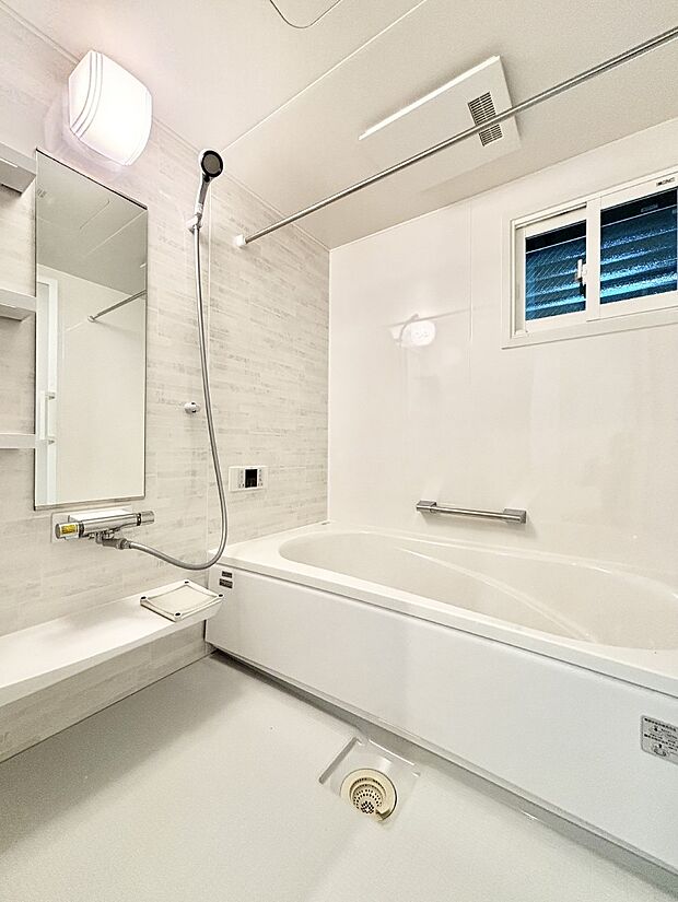 一日の疲れを癒やす大切なバスタイム。ゆっくりとお風呂を楽しんで疲れをとりたいですね！  