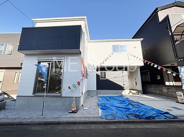 たっぷりの陽光と心地よい風が舞い込む住まい