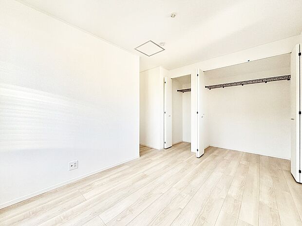 収納が充実しているので、居住スペースを広く使えます。