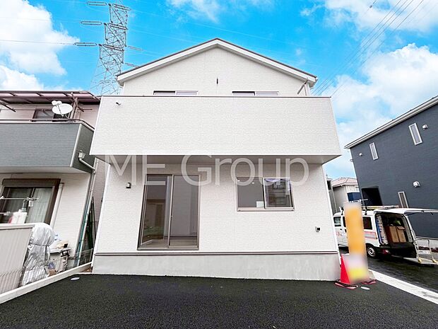 たっぷりの陽光と心地よい風が舞い込む住まい