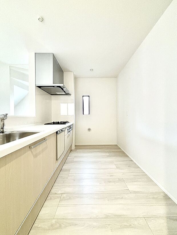 ゆとりあるキッチンではご家族と楽しくお料理ができます。