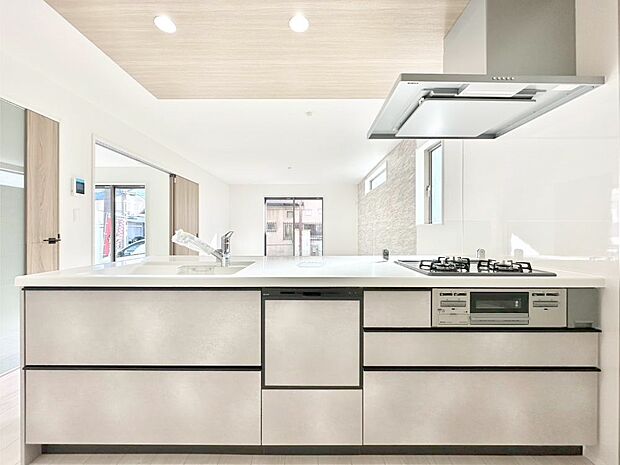 お料理を効率的に、楽しく！システムキッチン  