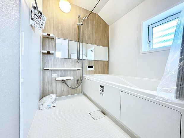 一日の疲れを癒やす大切なバスタイム。ゆっくりとお風呂を楽しんで疲れをとりたいですね！  