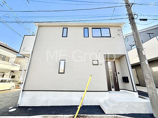 たっぷりの陽光と心地よい風が舞い込む住まい