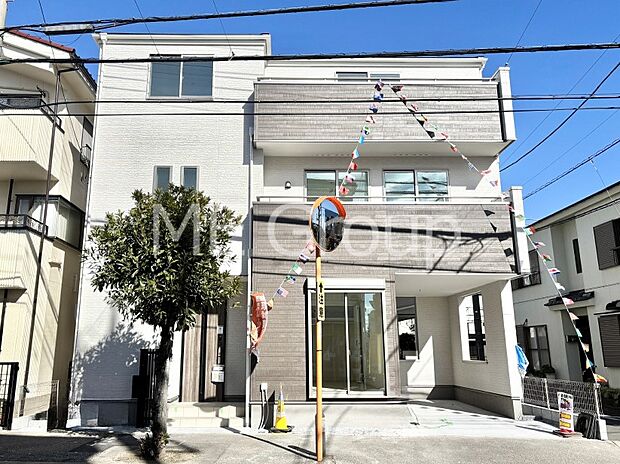 暮らしやすさと居心地の良さにこだわったシンプルで飽きのこないデザイン ！