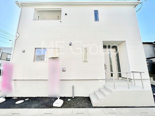 たっぷりの陽光と心地よい風が舞い込む住まい 