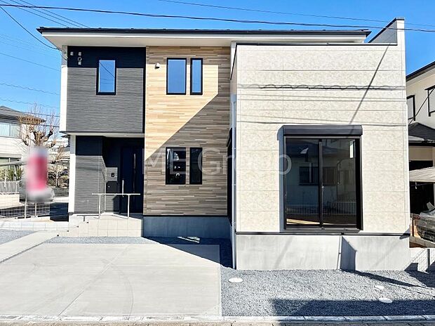 上質感あふれる外観デザイン。魅力の住まいを実現。 