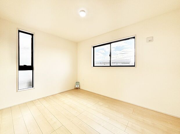 2面採光を確保した明るい空間。家族みんなが快適な暮らしを実現する設計です。